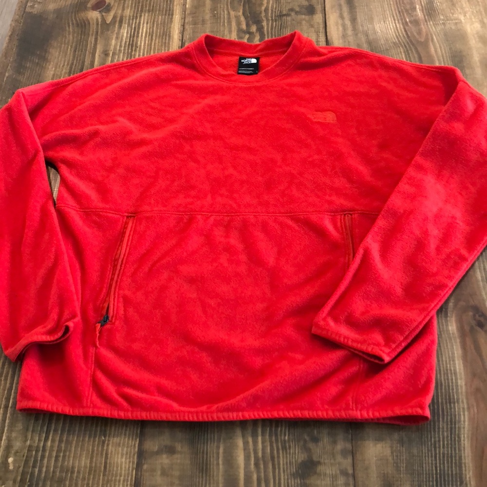 The North Face women’s pull over Size Small Red